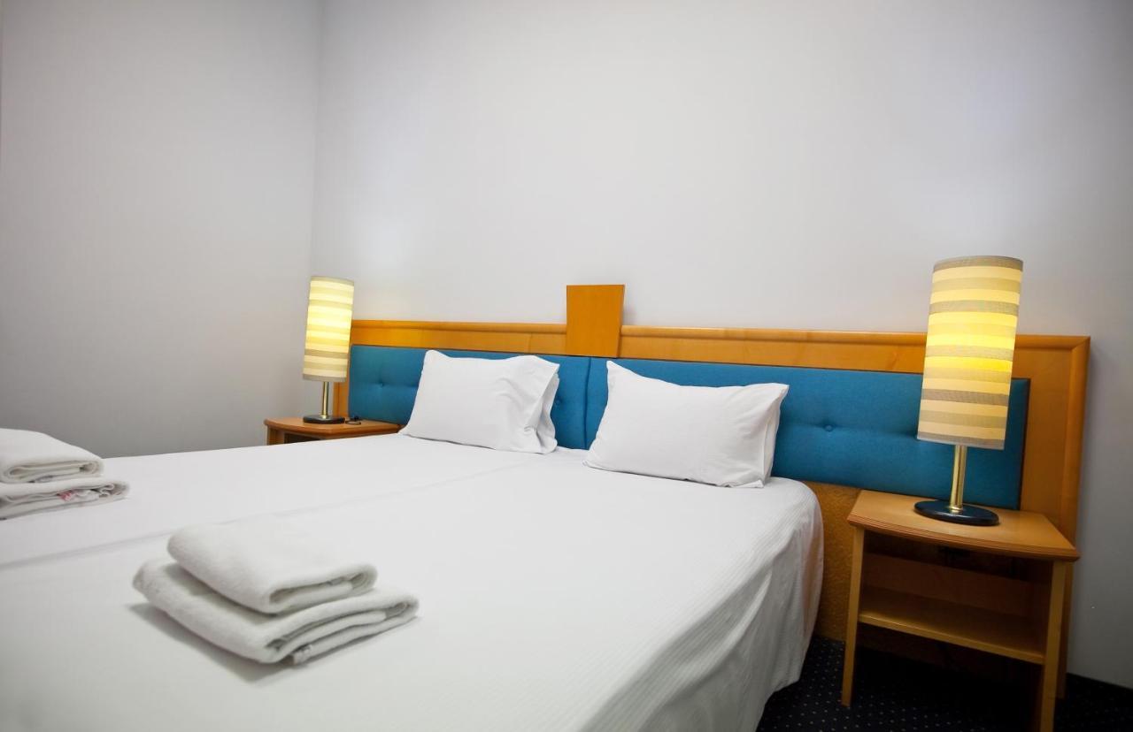 Hotel Aspel クラクフ エクステリア 写真
